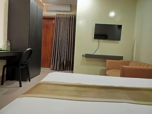 ウルミー ゲストハウス コックスバザール