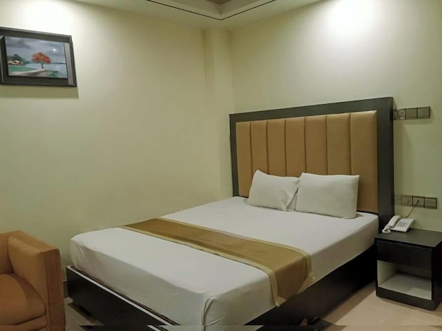 ウルミー ゲストハウス コックスバザール