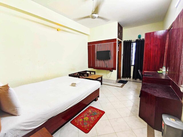 ウルミー ゲストハウス コックスバザール