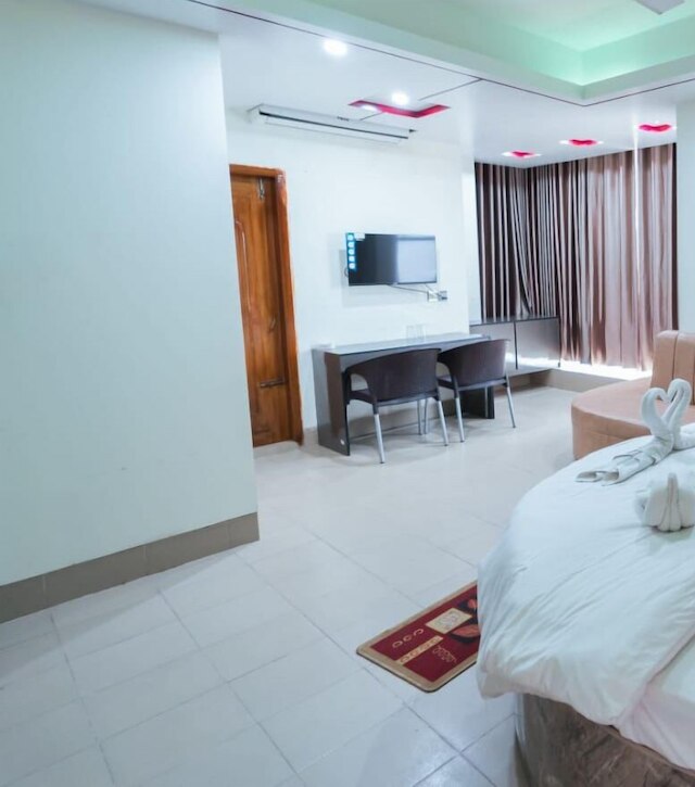 ウルミー ゲストハウス コックスバザール