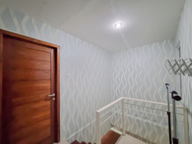 エレガント アンド スペーシャス 2BR ロフト グリーン パーク ジョグジャカルタ アパートメント