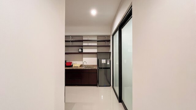 モダン アンド スタイリッシュ 2ベッドルーム (ノー キッチン) アパートメント アット スケールズ レジデンス ヌサ ドゥア バリ