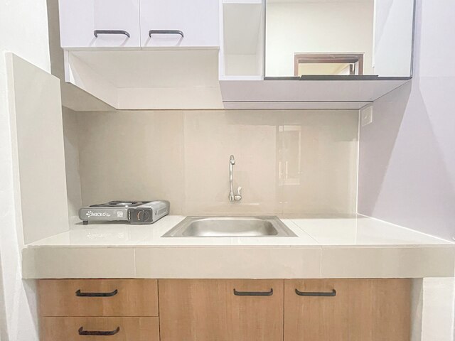 ザ ハイライズ スタジオ アット ヴィダ ビュー マカッサル アパートメント