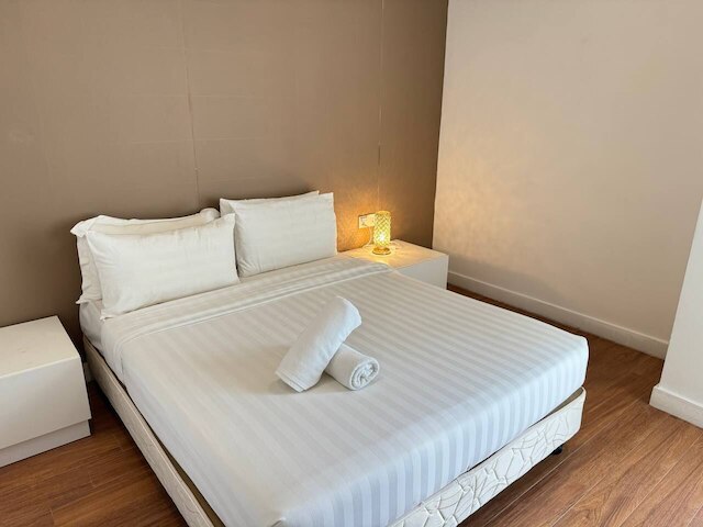 ラックス スイート アット プラチナム KLCC