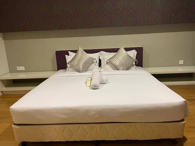 ラックス スイート アット プラチナム KLCC