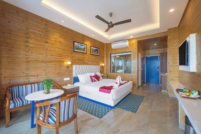 ホテル ウッド ストック ラグジュアリー