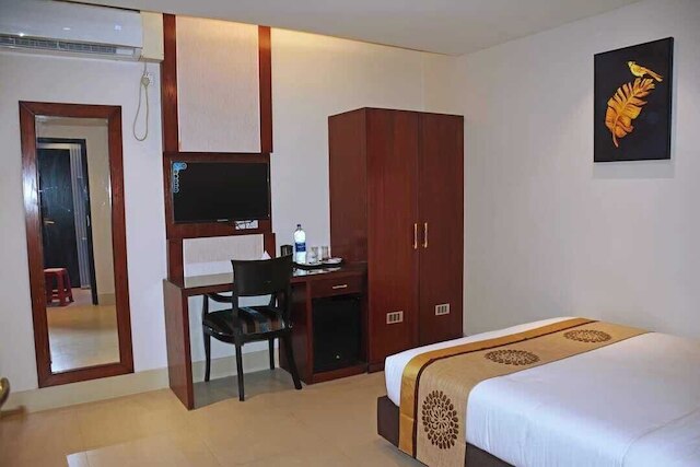 ホテル グランド ロイヤル ダンモンディ