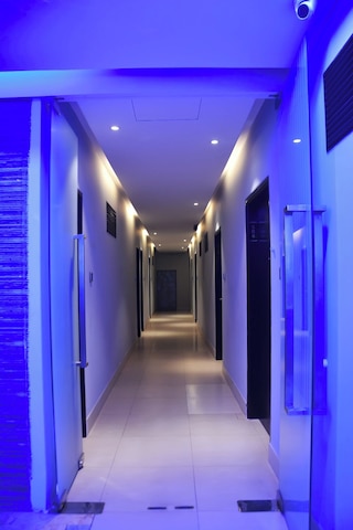 ホテル グランド ロイヤル ダンモンディ