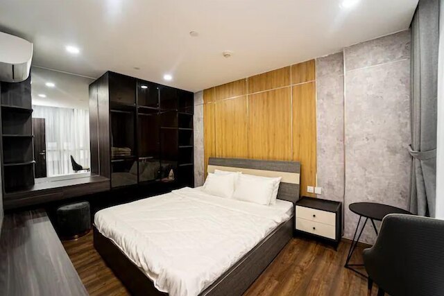 セレニティ スカイ ヴィラズ ラグジュアリー アパートメント