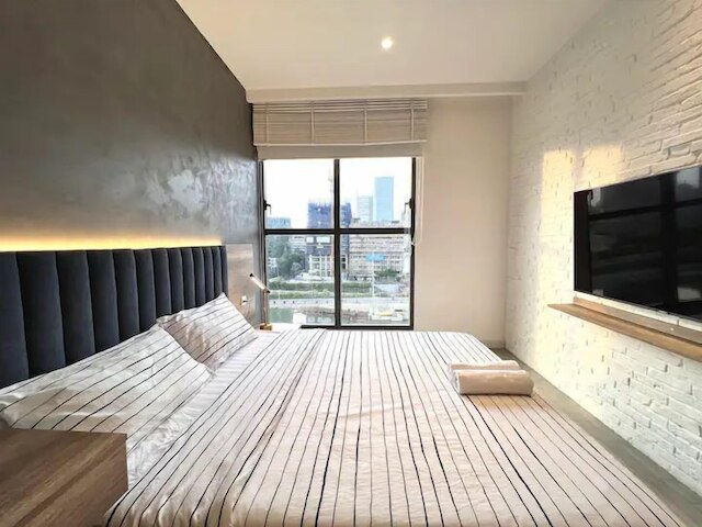 サイゴン ロイヤル ビュー レジデンス & リバー