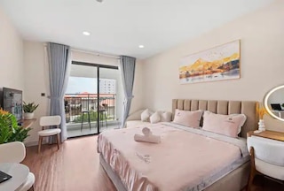 サイゴン ロイヤル ビュー レジデンス & リバー