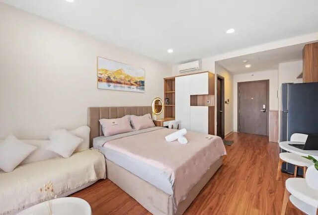 サイゴン ロイヤル ビュー レジデンス & リバー