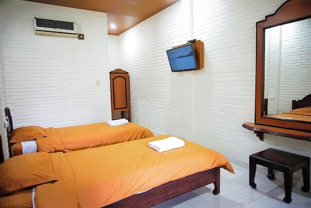 アリーズ オテル ジョグジャカルタ