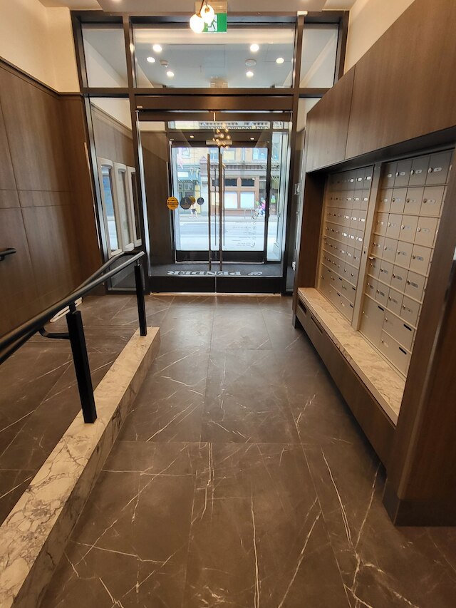 シルバーストーン ダウンタウン ロングターム ステイ