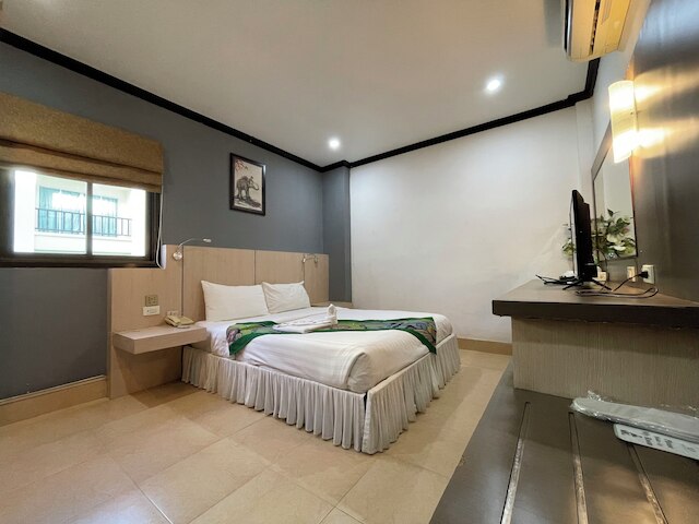 ラッキー シティ ホテル