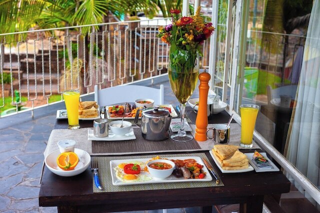 ルーム 1 オブ 8 コージー スイーツ ザ ヒルトップ ゲストハウス