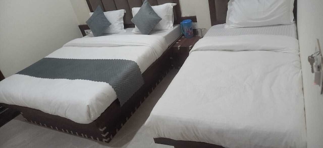 ホテル グッシュ ニューデリー レイルウェイ ステーション