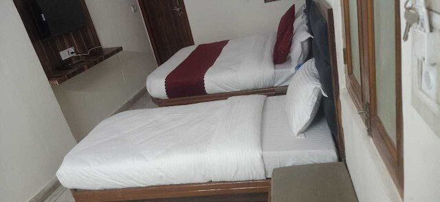 ホテル グッシュ ニューデリー レイルウェイ ステーション