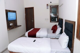 ホテル グッシュ ニューデリー レイルウェイ ステーション