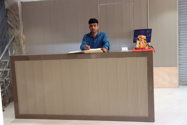 ホテル グッシュ ニューデリー レイルウェイ ステーション