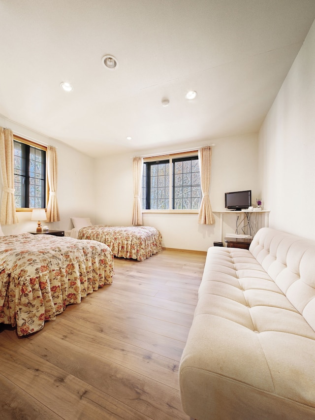 カナリアンホテル