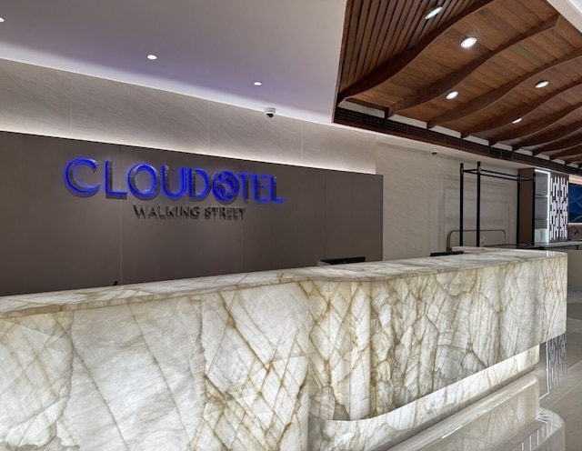 クラウドオテル ウォーキングストリート パタヤ