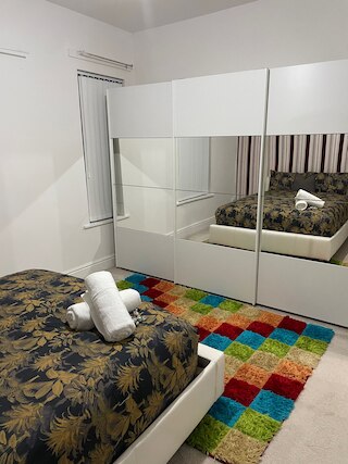 マンチェスター - 1 ベッド - ガーデン - パーキング