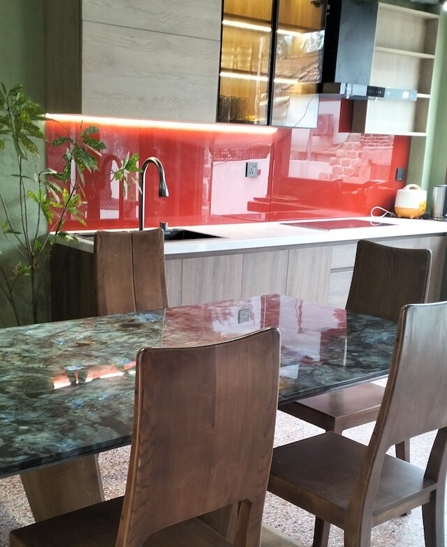 ラ ロッカ アン バン ビーチ