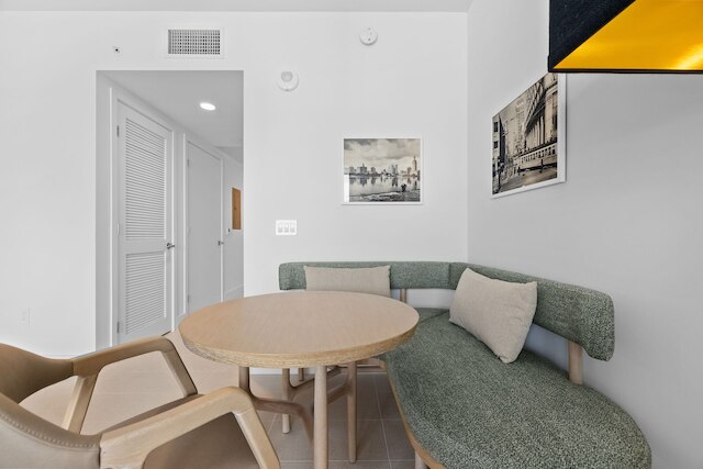 プライム シティ ロケーション ラグジュアリー コンド