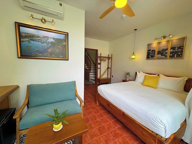 ブルー トロピカル ハウス ホイアン