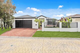 ウォーターフロント カナル エスケープ イン バーレイ