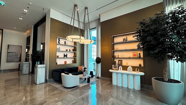 バージクラウン ラグジュアリー 3ベッドルーム バルコニー & ビュー