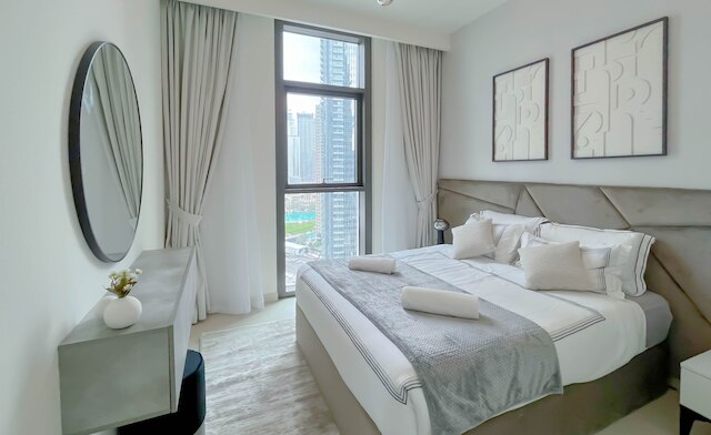 バージクラウン ラグジュアリー 3ベッドルーム バルコニー & ビュー