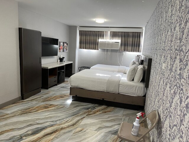 ジ エッセンス ホテル AT JFK