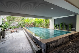 ドマ バイ HSuites ホテル & アパートメント