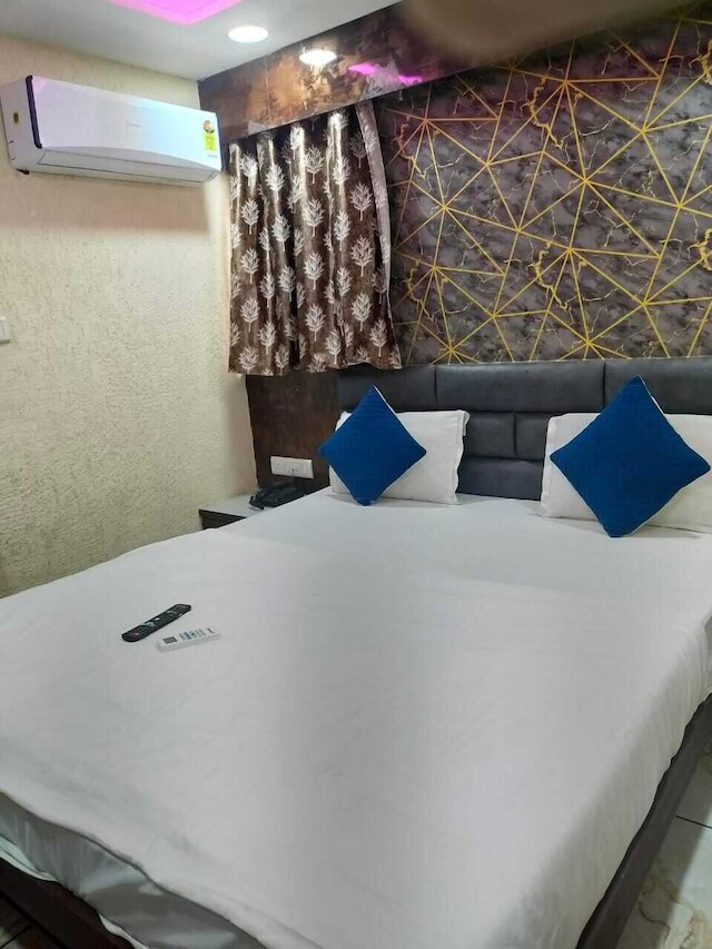 ホテル ラージ パレス