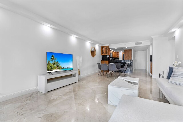 アンフォーゲッタブル ウォーターサイド ネクスト トゥ アート バーゼル コンテクスト