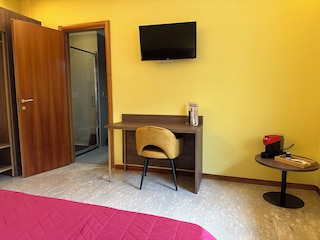 コンフォートホテルズ R&B ムラット ガーデン