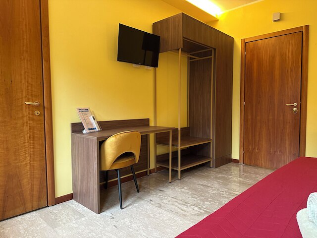 コンフォートホテルズ R&B ムラット ガーデン