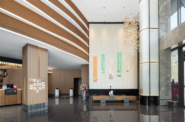 UC by Hyatt West Railway St Hotel