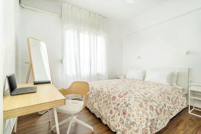 スーパーブ フラット イン ヒストリック センター オブ アテネ