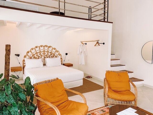 ハッピー トゥゲザー バイ クレスナ ホスピタリティ