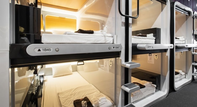 ファースト キャビン インターナショナル ハワイ