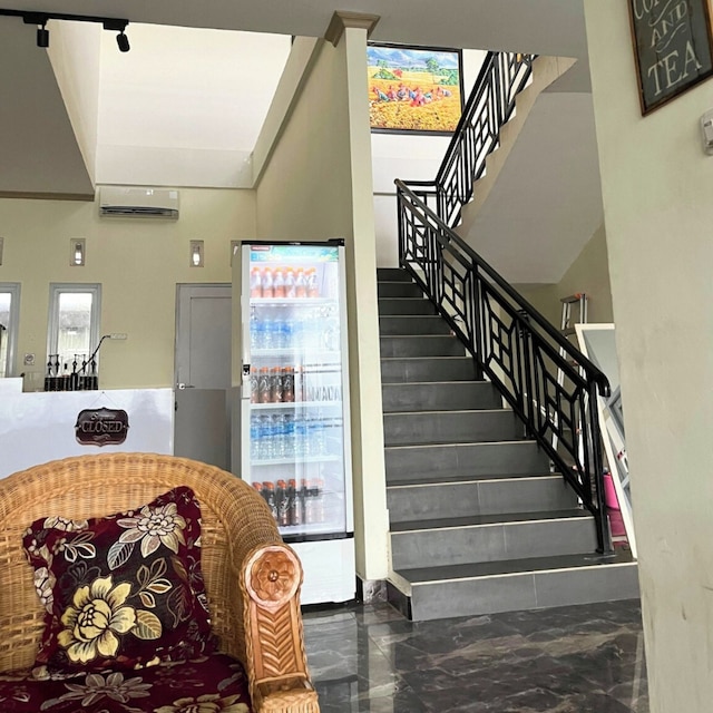 ジュラガン カマー マカン クンバン