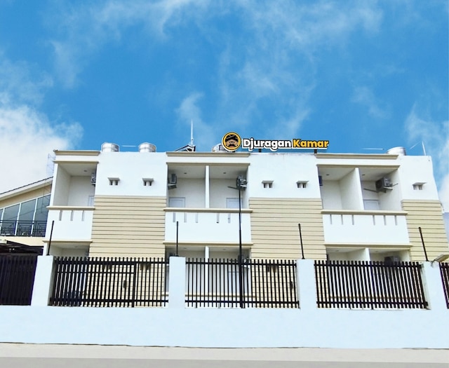 ジュラガン カマー マカン クンバン