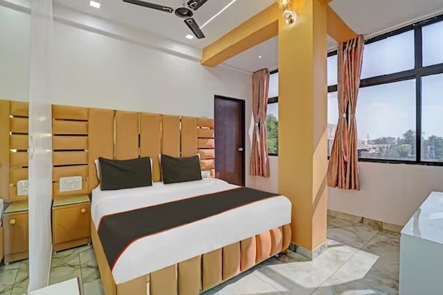 ホテル ザ ステイ ライオンズ