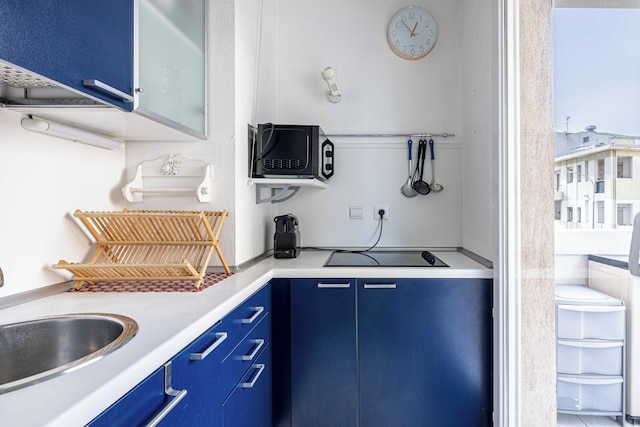 チャーミング スタジオ ウィズ バルコニー & プール - ハート オブ ニース