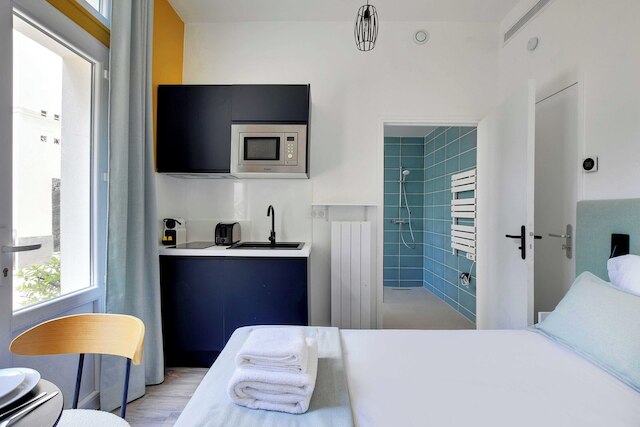 コージー スタジオ - 2P - クリニャンクール