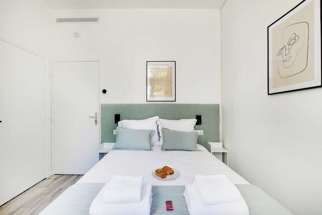 コージー スタジオ - 2P - クリニャンクール