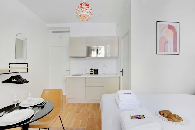 キュート スタジオ イン エクレクティック 18th ディストリクト - 1